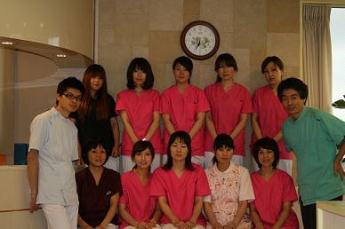 �X�^�b�t�ʐ^
